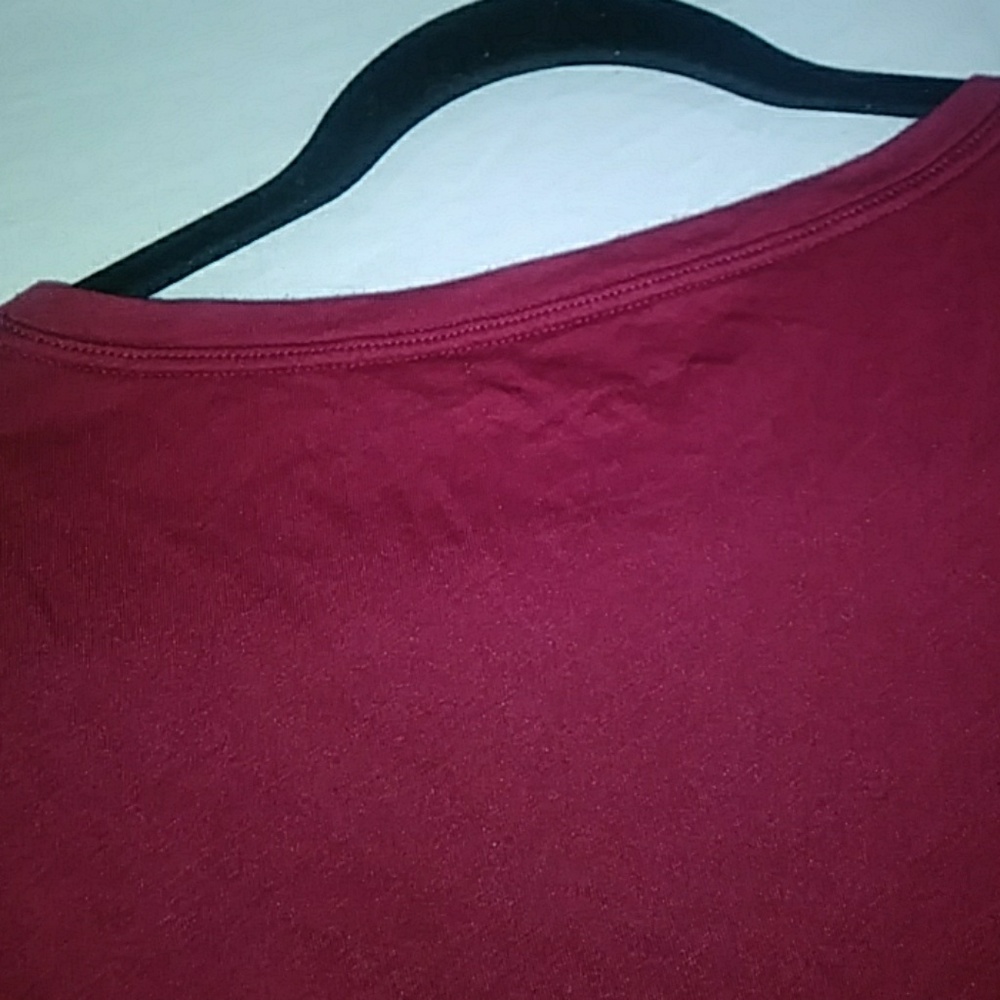 American Eagle outfitters red top - Picture 7 of 8